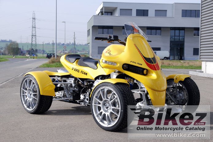 Big GG quad picture and wallpaper from Bikez.com